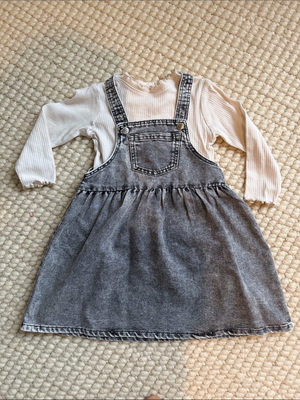 H&M long sleeve top & denim jumper, size 2 T
